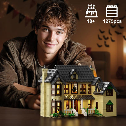 Screaming House Building Blocks Set with Electric Light Effects, Perfect for Halloween Decoration, Kids’ Creative DIY Toy and Seasonal Fun