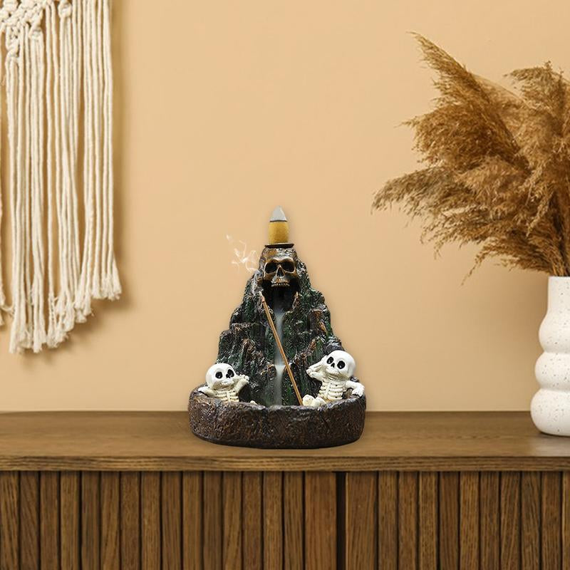 1Pc Skull Mountain Backflow Incense Burner, Includes Box of Incense Sticks and Backflow Incense Cones, Creative Home Decor for Halloween, Eye-Catching Decorative Piece