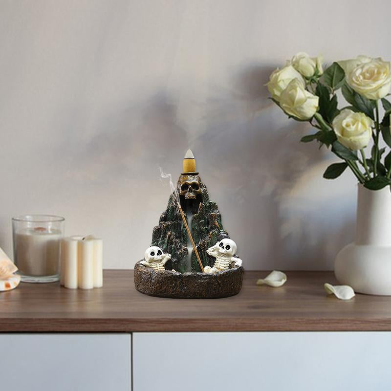1Pc Skull Mountain Backflow Incense Burner, Includes Box of Incense Sticks and Backflow Incense Cones, Creative Home Decor for Halloween, Eye-Catching Decorative Piece